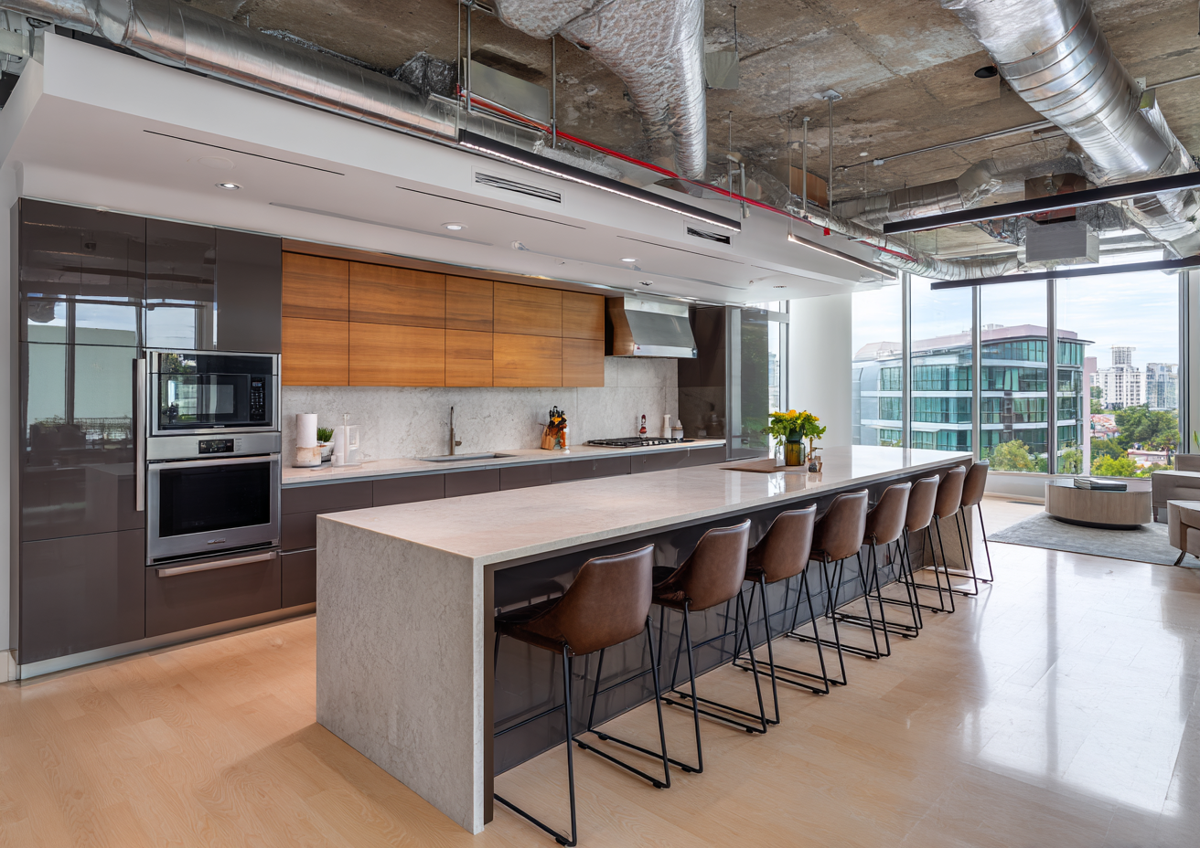 Beyond Residential: A Guide to Commercial Real Estate Photography